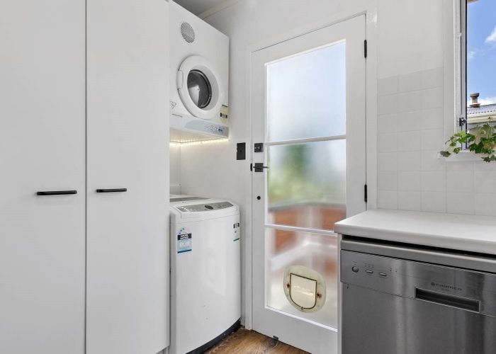  at 3/27 Miro Street, New Lynn, Waitakere City, Auckland