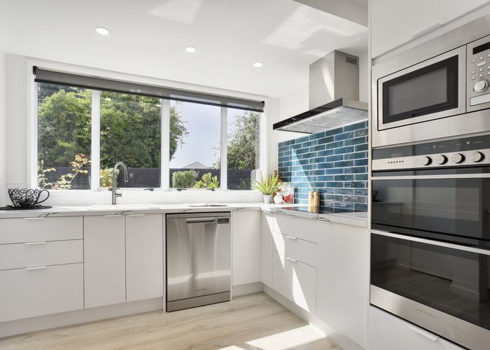  at 10 Hossack Close, Belfast, Christchurch City, Canterbury