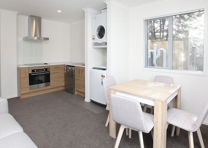  at 1A/4 Hammond Street, Hamilton City Central, Hamilton, Waikato