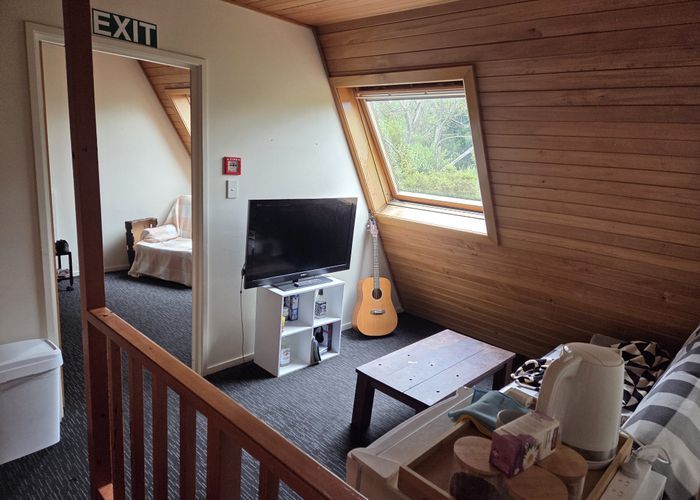  at 518 Linwood Avenue, Woolston, Christchurch City, Canterbury