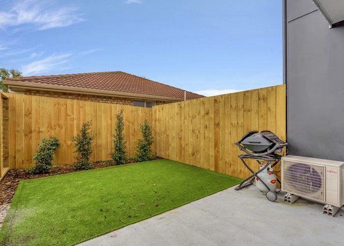  at Otahuhu, Auckland City, Auckland