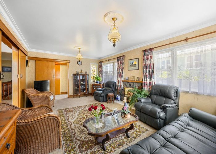  at 35A Waterloo Street, Howick, Manukau City, Auckland