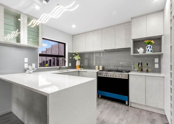  at 5 Matuka Lane, Ranui, Auckland
