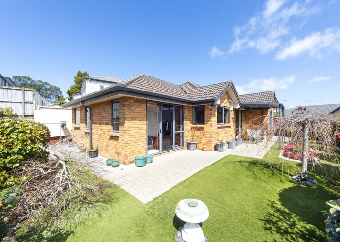  at 102E Taylor Street, Blockhouse Bay, Auckland City, Auckland