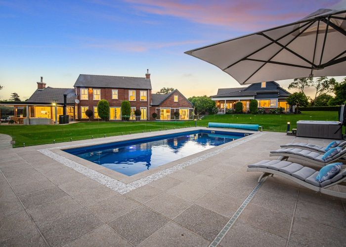  at 287 Clifton Road, Whitford, Manukau City, Auckland