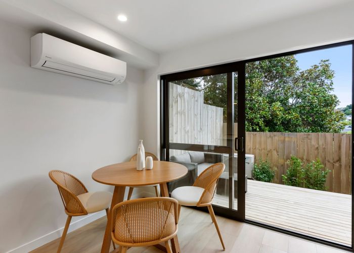  at 72E Weatherly Road, Torbay, North Shore City, Auckland