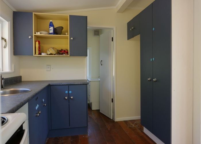  at 21 Tiromoana Rd, Raumati South, Kapiti Coast, Wellington