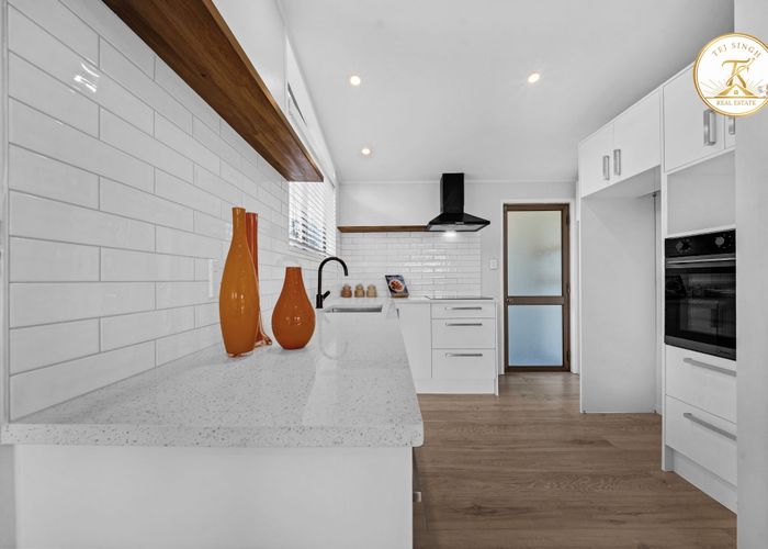  at 3/30 Portage Road, Papatoetoe, Manukau City, Auckland