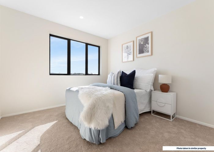  at 2A Puwha Street, Massey, Waitakere City, Auckland