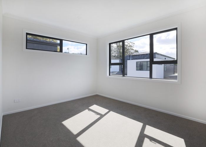 at 994-996 Taita Drive, Taita, Lower Hutt, Wellington