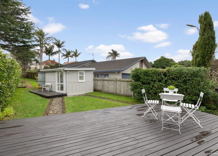  at 14 Oranga Avenue, Onehunga, Auckland