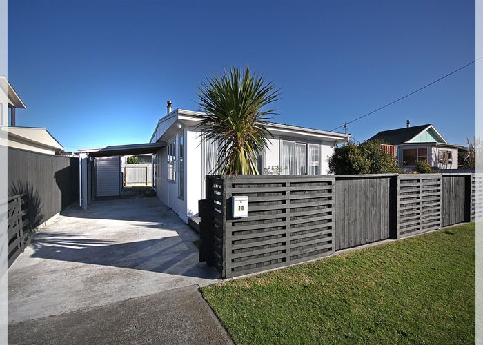  at 10 Pratt Avenue, Foxton Beach, Horowhenua, Manawatu / Whanganui
