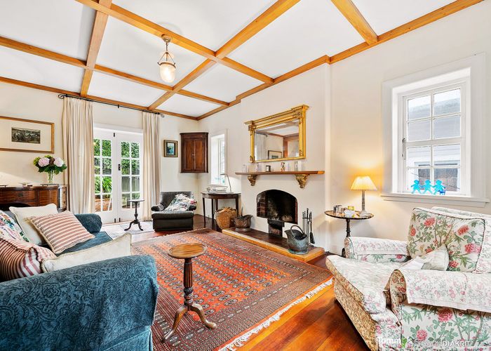  at 54 Aurora Terrace, Kelburn, Wellington