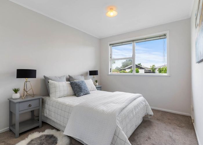  at 24 Tairere Cresent, Rosehill, Papakura, Auckland