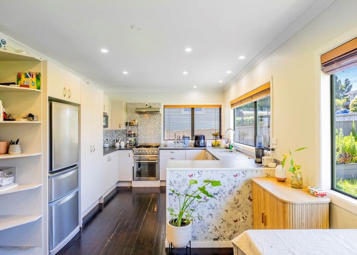  at 1/50 College Road, Northcote, North Shore City, Auckland