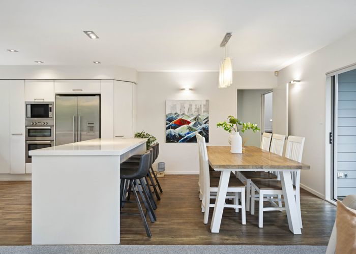  at 9 Saint Maroun Rise, The Gardens, Auckland