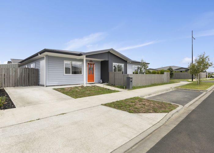  at 25 Whareatua Avenue, Takanini, Auckland