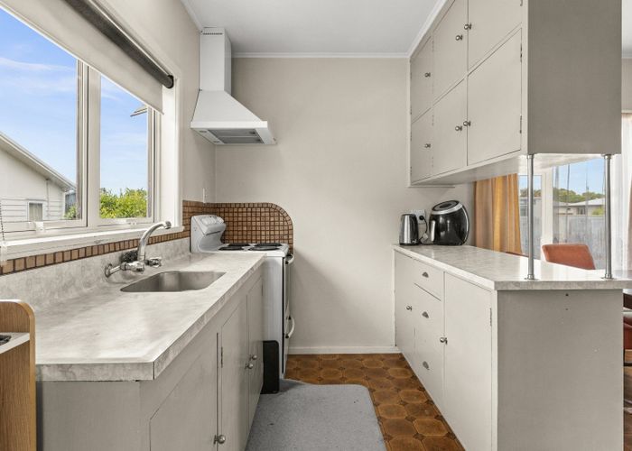  at 27 Downing Avenue, Pirimai, Napier, Hawke's Bay