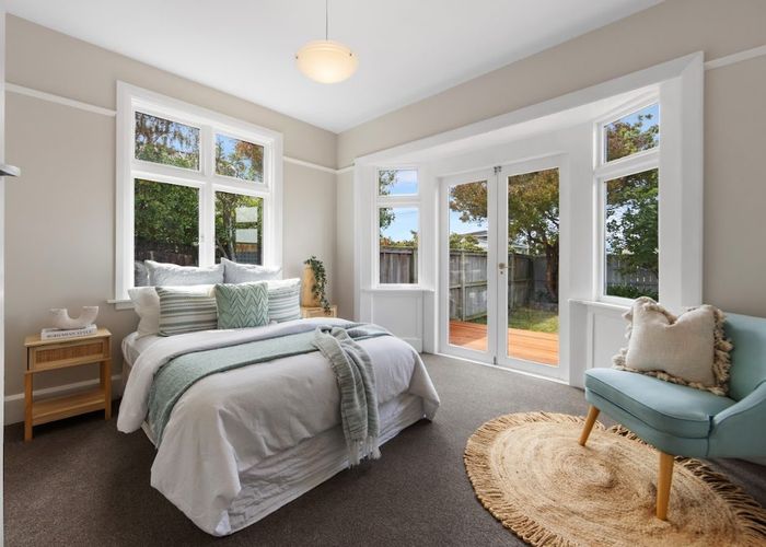  at 1/166 Main Road, Redcliffs, Christchurch City, Canterbury