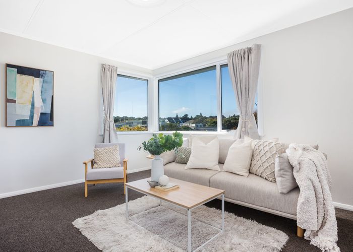  at 96 Main Road, Titahi Bay, Porirua
