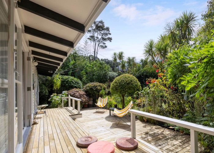  at 36 South Lynn Road, Titirangi, Waitakere City, Auckland