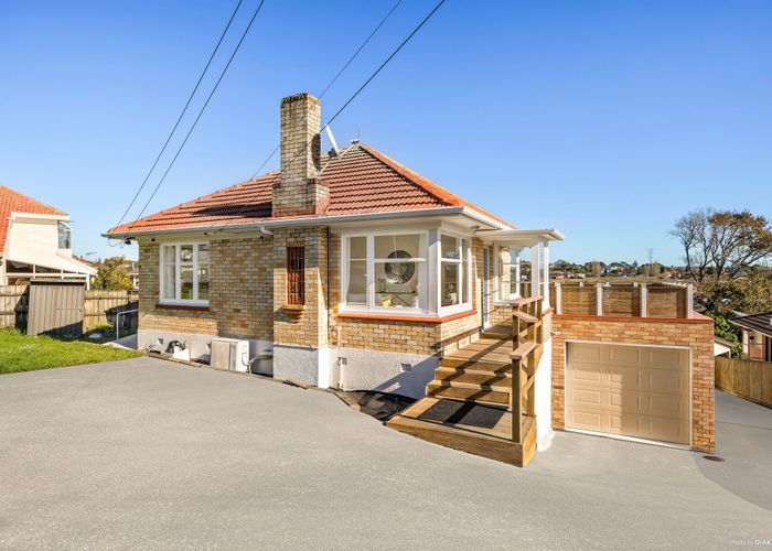  at 61 Rogan Street, Mount Roskill, Auckland