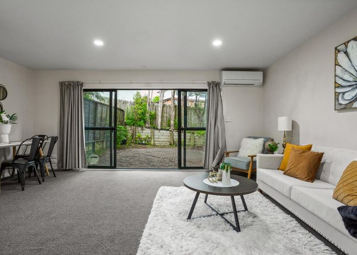  at 135d Triangle Road, Massey, Waitakere City, Auckland