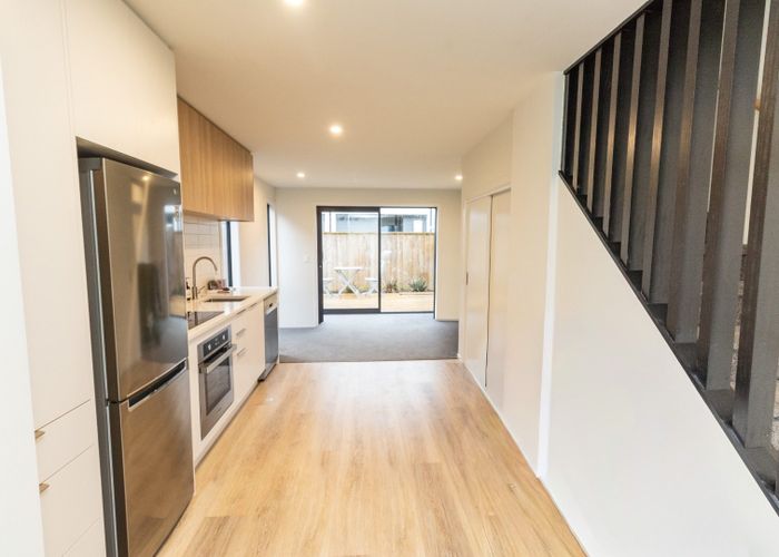  at 4/24 Fitzherbert Road, Wainuiomata, Lower Hutt, Wellington
