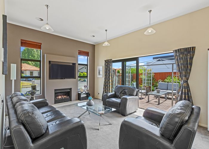  at 4 Brookfield Drive, Northwood, Christchurch