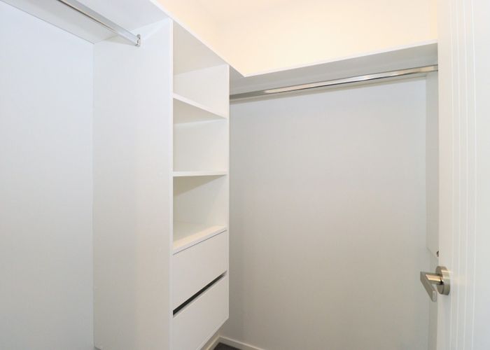  at 39  Korokio Lane, Henderson, Waitakere City, Auckland