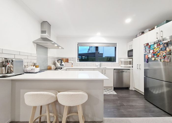  at 32 Opoka Street, Takanini, Auckland