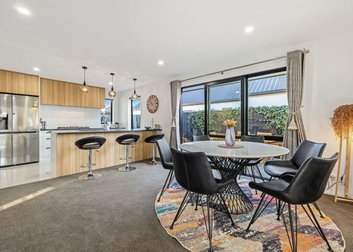 Free property data for 11 Lochhead Avenue, Halswell, Christchurch