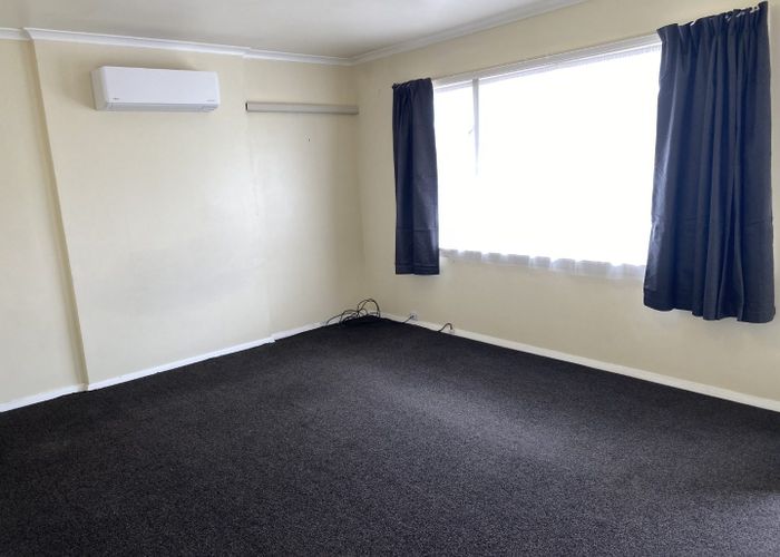  at 1/484 Worcester Street, Linwood, Christchurch City, Canterbury