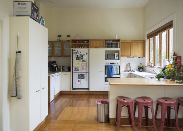  at 176 Derwent Street, Island Bay, Wellington