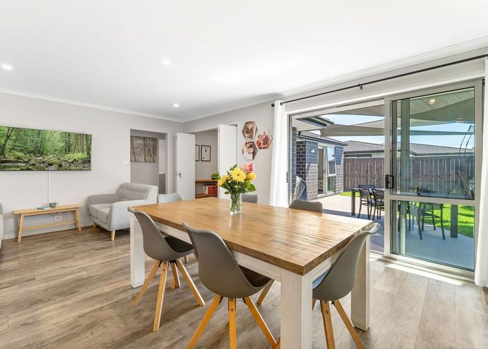  at 27 Te Hou Hou Crescent, Papamoa Beach, Tauranga, Bay Of Plenty