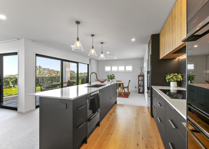  at 9 Bayly Road, Moturoa, New Plymouth, Taranaki