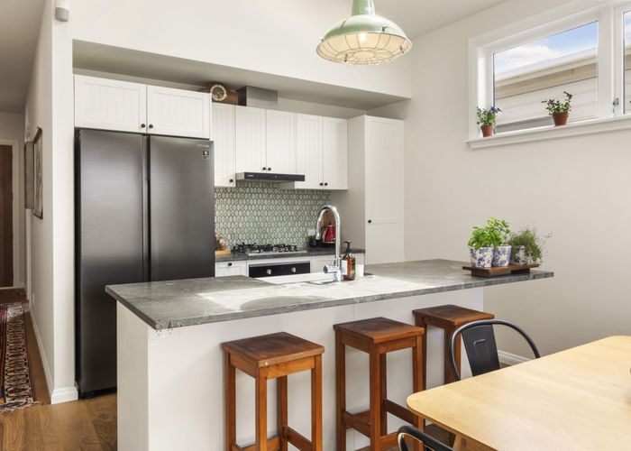  at 89 Ross Street, Lyall Bay, Wellington