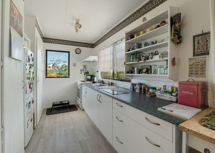  at 20 Papaunahi Road, Bowentown, Waihi Beach