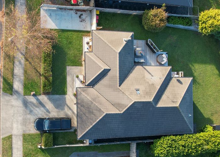  at 51 Wiltshire Drive, Huntington, Hamilton