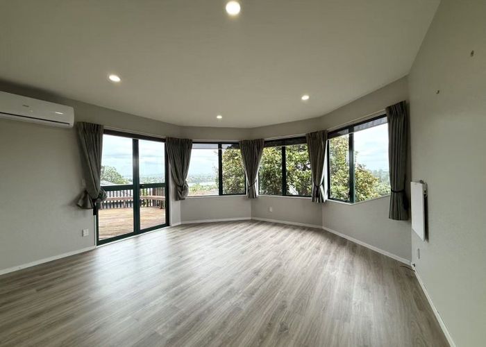  at 11 van Dyke Place, West Harbour, Auckland