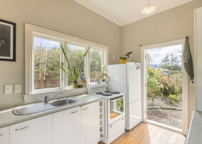  at 69 Waimea Road, Waikanae Beach, Waikanae