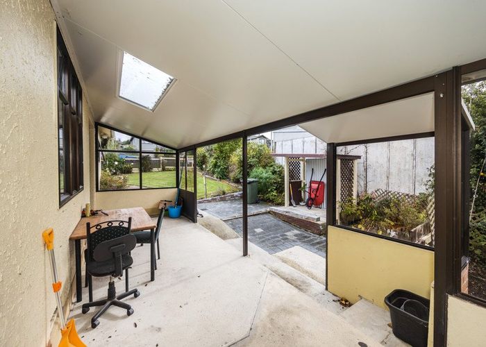  at 15 Kelvin Street, South Hill, Oamaru