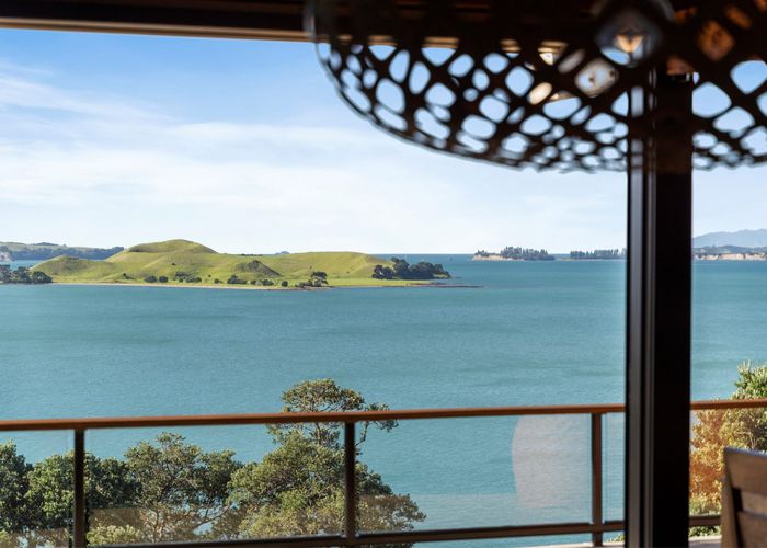  at 1 Peacock Street, Glendowie, Auckland