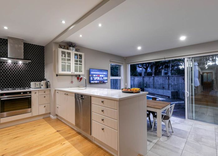  at 1 Waipuia Place, Greenhithe, Auckland