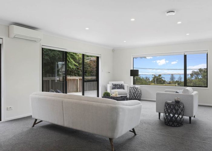  at 1/4 Oban Road, Browns Bay, Auckland