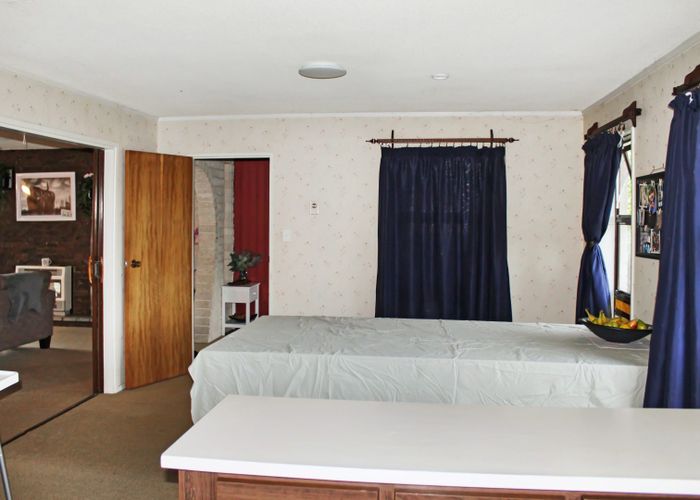  at 43 Geraldine Crescent, Cloverlea, Palmerston North, Manawatu / Whanganui