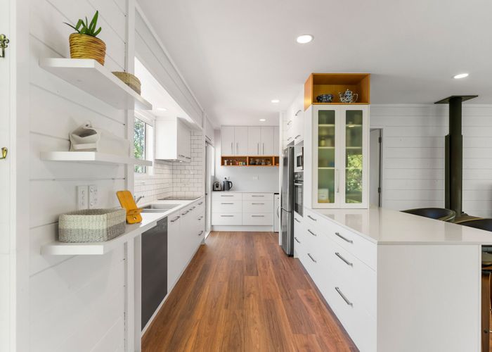  at 29A Cresta Avenue, Beach Haven, North Shore City, Auckland