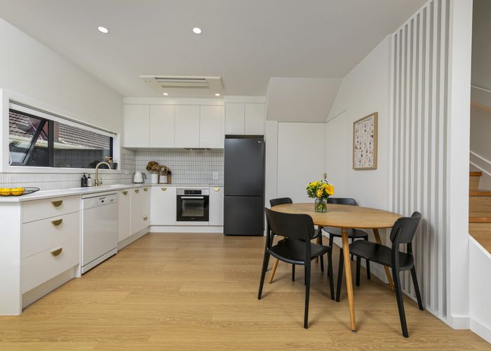  at 70A Neil Avenue, Te Atatu Peninsula, Waitakere City, Auckland