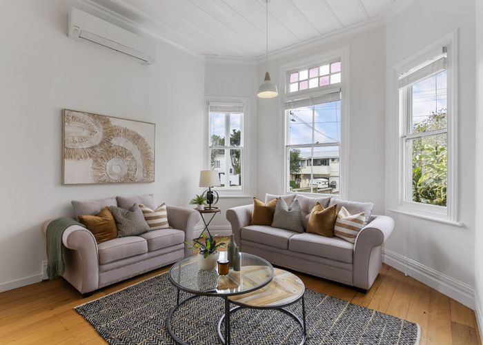  at 1/30 Princes Street, Northcote Point, North Shore City, Auckland