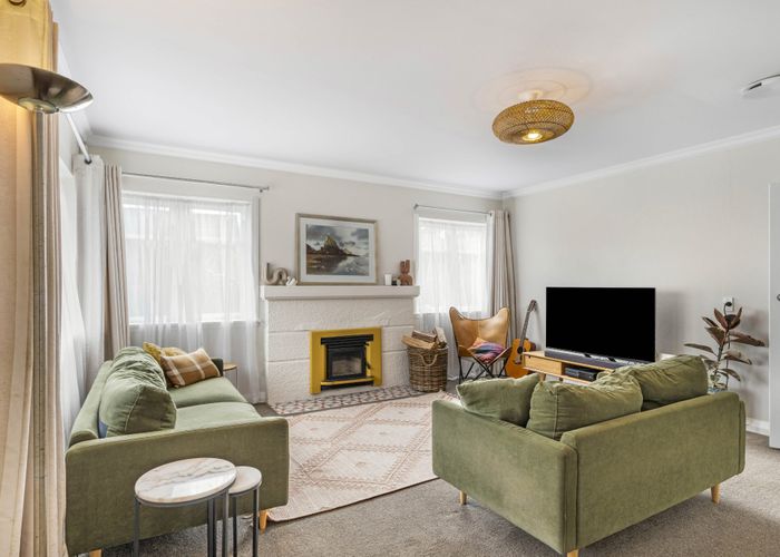  at 4 Barrack Road, Mount Wellington, Auckland City, Auckland
